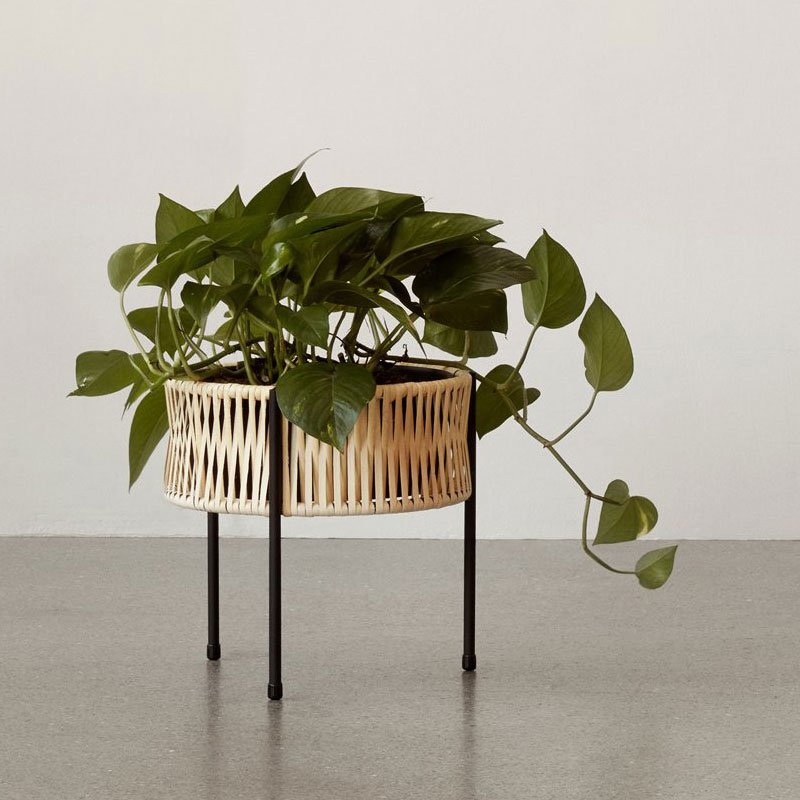 Design-Nation Publishes '20 Makers, 20 Objects' 7 umanoff planter 4
